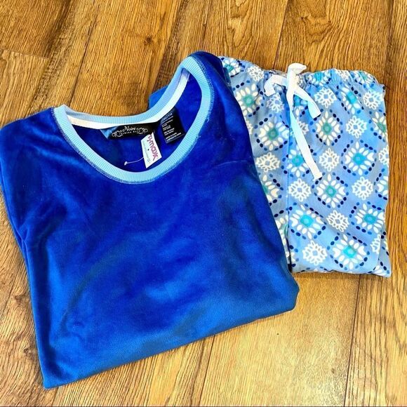 NOIRE JASMINE ROSE PLUSH VELOUR PAJAMA SET XL NWT - Picture 4 of 16